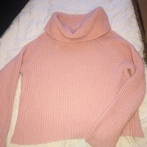 Baby pink cropped turtle neck sweater